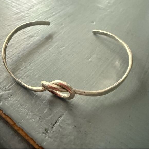 925 Sterling Silver Knot Cuff Bracelet - Picture 7 of 7